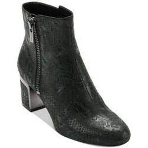 DKNY Crosbi Booties 8.5M